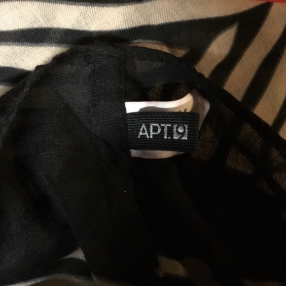 Infinity Scarf - Picture 2 of 4